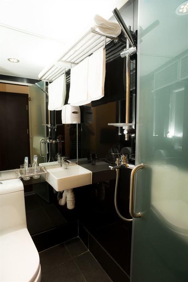 Welcome Inn Hong Kong Bagian luar foto